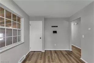 901 Jean Ave, Akron, OH 44310 - Photo 8