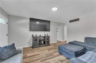 901 Jean Ave, Akron, OH 44310 - Photo 4