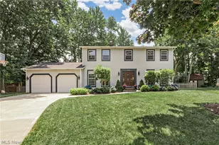 5778 Green Cir, Willoughby, OH 44094 - Photo 2