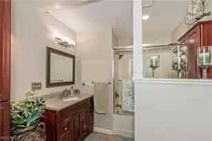 5778 Green Cir, Willoughby, OH 44094 - Photo 32