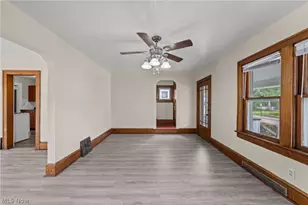 432 Dayton St, Akron, OH 44310 - Photo 10