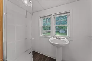 432 Dayton St, Akron, OH 44310 - Photo 20