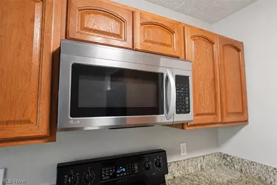 6387 Forest Park Drive, North Ridgeville, OH 44039 - Photo 8