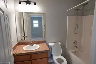 6387 Forest Park Dr, North Ridgeville, OH 44039 - Photo 16