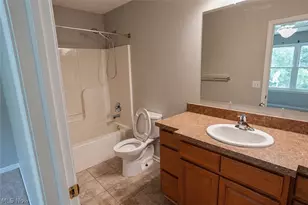 6387 Forest Park Dr, North Ridgeville, OH 44039 - Photo 18