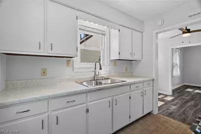 29014 Norman Avenue, Wickliffe, OH 44092 - Photo 18