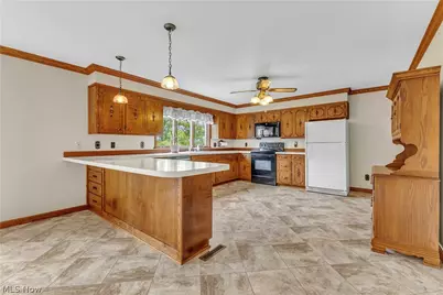 2538 Tabor Ridge Road NE, Mineral City, OH 44656 - Photo 8