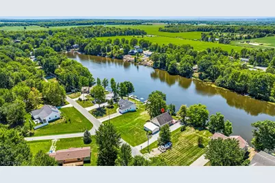1452 Lake Vue Drive, Roaming Shores, OH 44085 - Photo 34