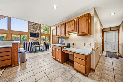 1452 Lake Vue Drive, Roaming Shores, OH 44085 - Photo 14