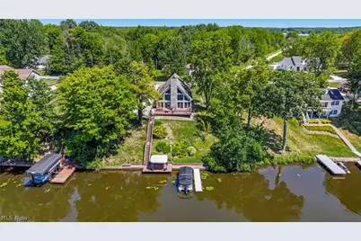 1452 Lake Vue Drive, Roaming Shores, OH 44085 - Photo 2