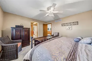 1452 Lake Vue Dr, Roaming Shores, OH 44085 - Photo 20