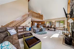1452 Lake Vue Dr, Roaming Shores, OH 44085 - Photo 10