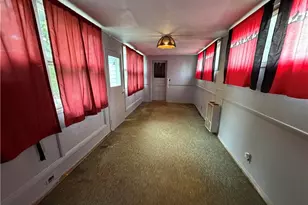 2048 Grafton Rd, Elyria, OH 44035 - Photo 6