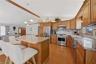118 Manning Rd, Mogadore, OH 44260 - Photo 6