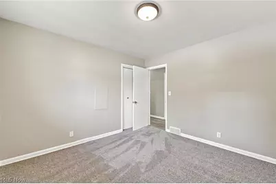 558 Garnette Road, Akron, OH 44313 - Photo 18