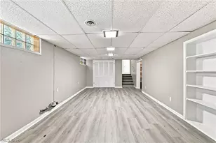 558 Garnette Rd, Akron, OH 44313 - Photo 14