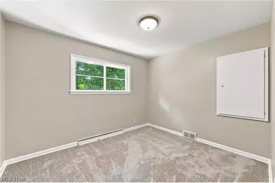 558 Garnette Road, Akron, OH 44313 - Photo 24