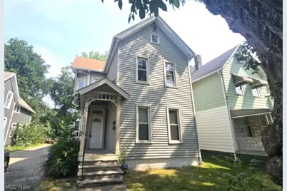 7110 Lawn Avenue, Loveland, OH 44102 - Photo 2