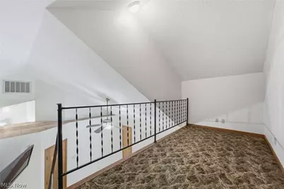 2260 Englewood Avenue, Akron, OH 44312 - Photo 40