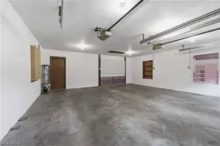 2260 Englewood Ave, Akron, OH 44312 - Photo 26