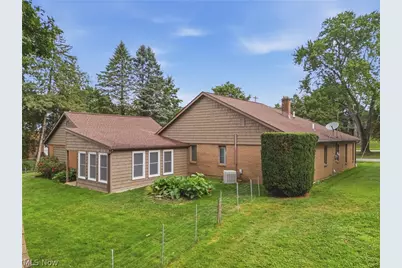 2260 Englewood Avenue, Akron, OH 44312 - Photo 28