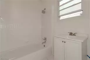 1839 E 86th St, Loveland, OH 44106 - Photo 14