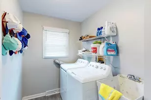 445 Blossom Cir, Tallmadge, OH 44278 - Photo 28