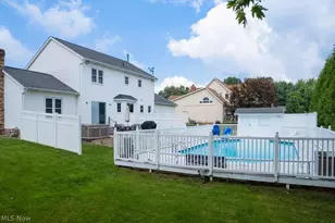 445 Blossom Cir, Tallmadge, OH 44278 - Photo 6