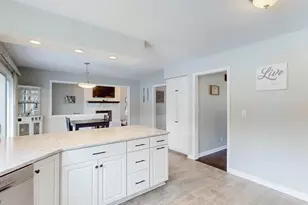 445 Blossom Cir, Tallmadge, OH 44278 - Photo 20