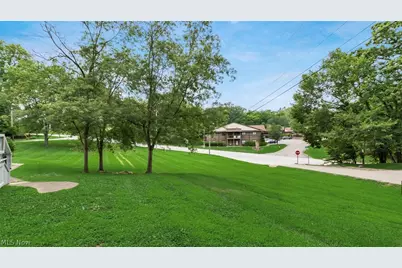 1224 Marwood Drive, Zanesville, OH 43701 - Photo 44