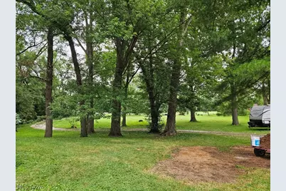 2439 Broadway Avenue NE, East Canton, OH 44730 - Photo 8
