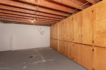 1987 Burlington Road, Akron, OH 44313 - Photo 44