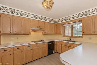 1987 Burlington Road, Akron, OH 44313 - Photo 22