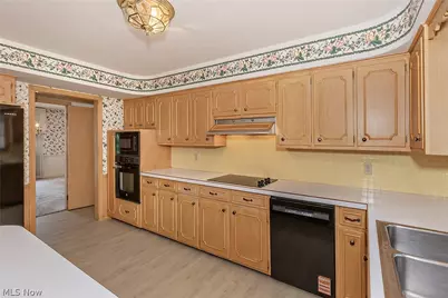 1987 Burlington Road, Akron, OH 44313 - Photo 18