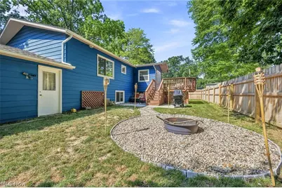 825 Valley Drive, Amherst, OH 44001 - Photo 34