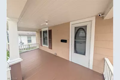 526 Grant Avenue, Cuyahoga Falls, OH 44221 - Photo 4