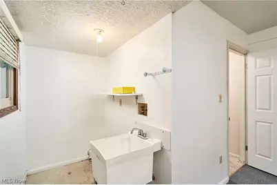 792 Jolson Avenue, Akron, OH 44319 - Photo 14