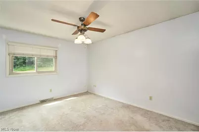 792 Jolson Avenue, Akron, OH 44319 - Photo 18