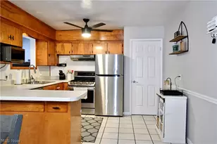 3045 Paradise Ave, Canfield, OH 44406 - Photo 12