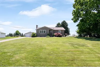 13317 Back Massillon Road, Orrville, OH 44667 - Photo 2