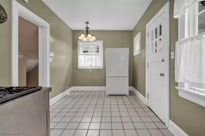 490 Dorchester Road, Akron, OH 44320 - Photo 20