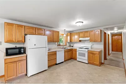 5316 Taylor Road, Norton, OH 44203 - Photo 8