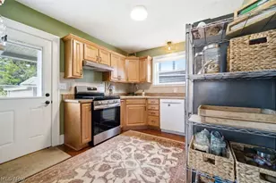 1668 Lewis Dr, Oakwood, OH 44107 - Photo 14