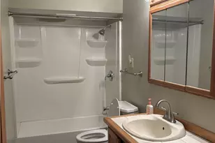 6215 Robinhood Ln, Ashtabula, OH 44004 - Photo 20