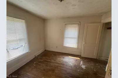 1958 4th Street NE, Canton, OH 44704 - Photo 16