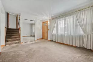 7436 Sugartree Dr, Youngstown, OH 44512 - Photo 20
