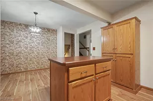 7436 Sugartree Dr, Youngstown, OH 44512 - Photo 4