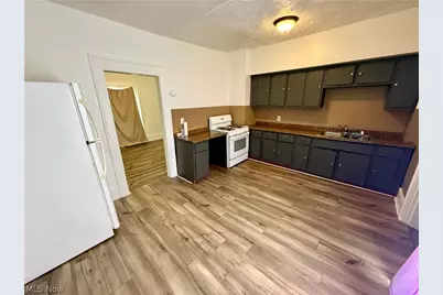 895 Beardsley Street, Akron, OH 44311 - Photo 4