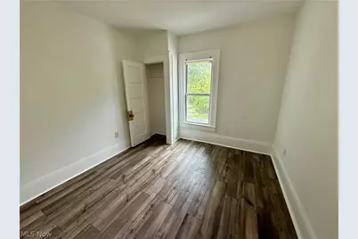 895 Beardsley Street, Akron, OH 44311 - Photo 8