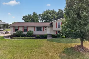 100 Cheyenne Dr, Rittman, OH 44270 - Photo 2
